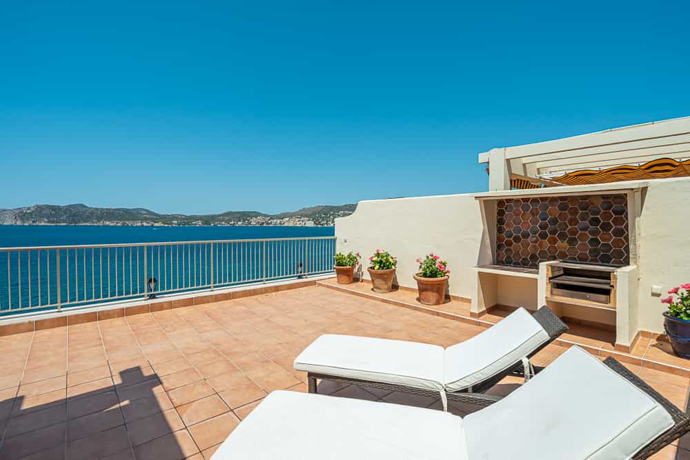 公寓 在 Capdella, Balearic Islands 10825520