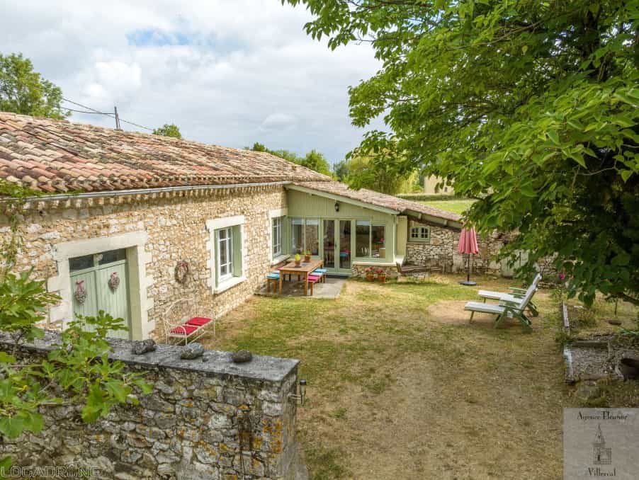 House in Vergt-de-Biron, Nouvelle-Aquitaine 10825613