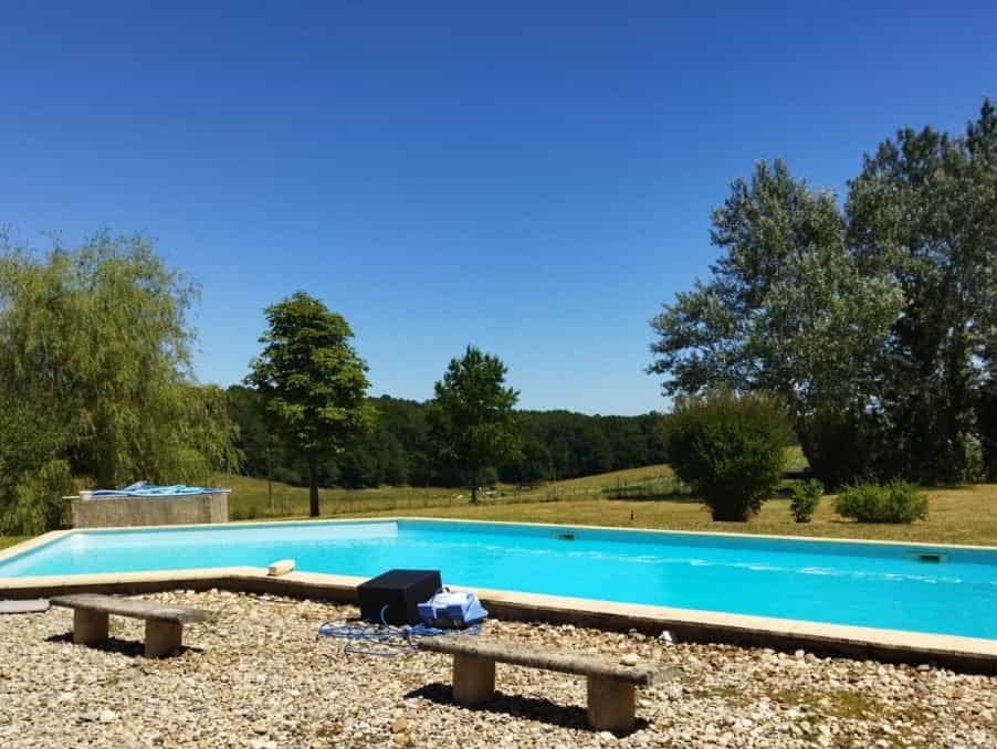 House in Ginestet, Nouvelle-Aquitaine 10825654