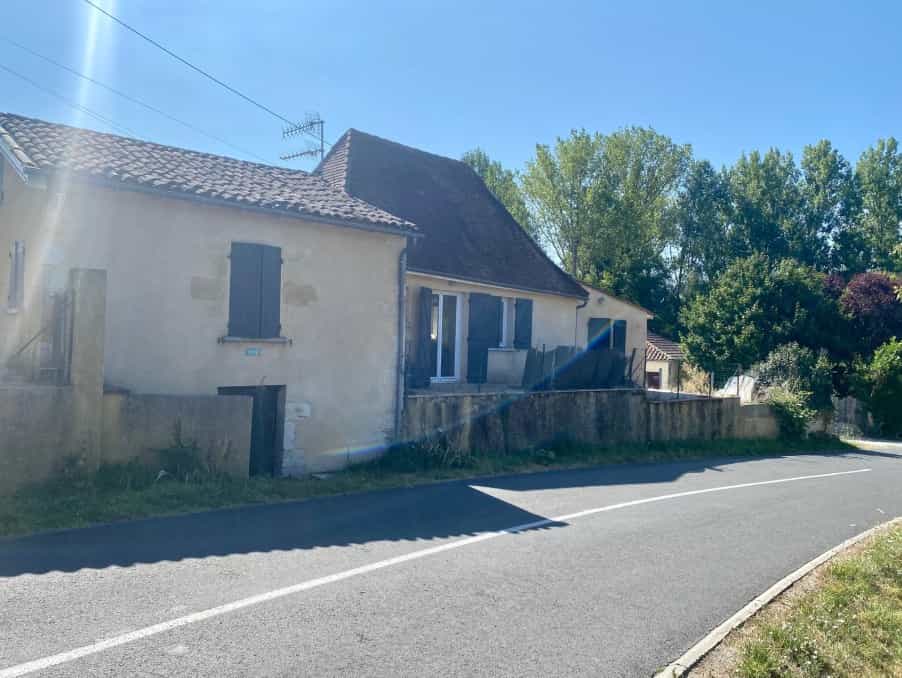 Hus i Cours-de-Pile, Nouvelle-Aquitaine 10825658