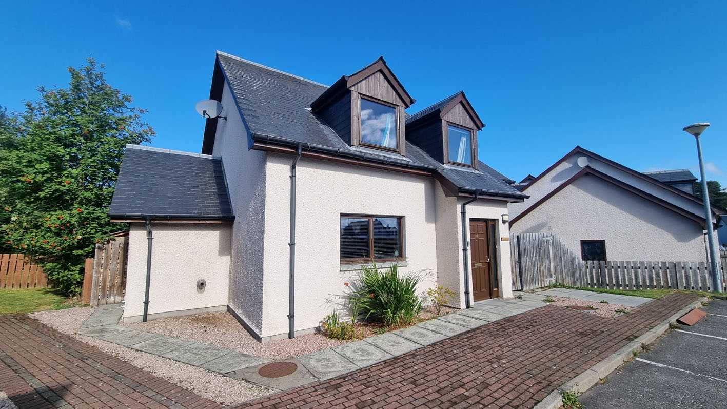 House in Aviemore, Highland 10825783