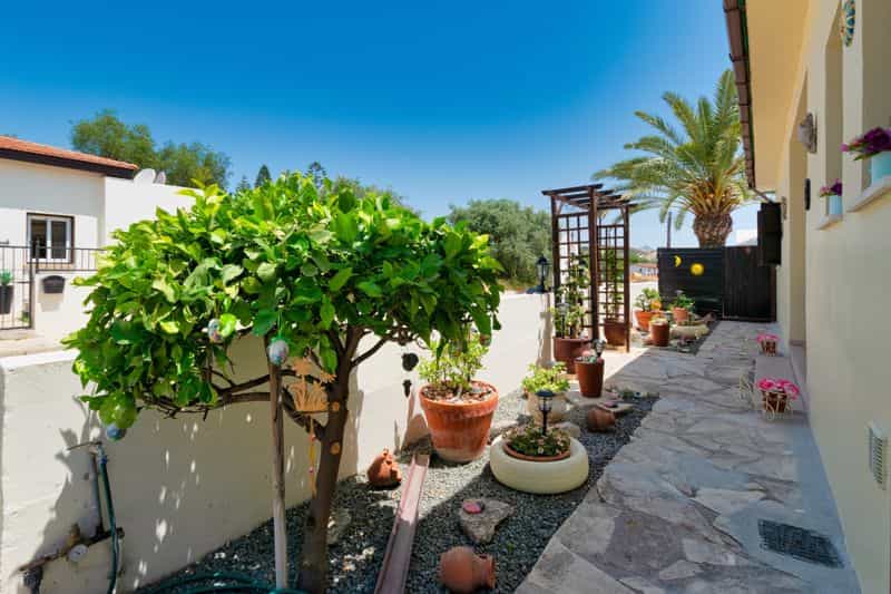 بيت في Skarinou, Larnaca 10825864