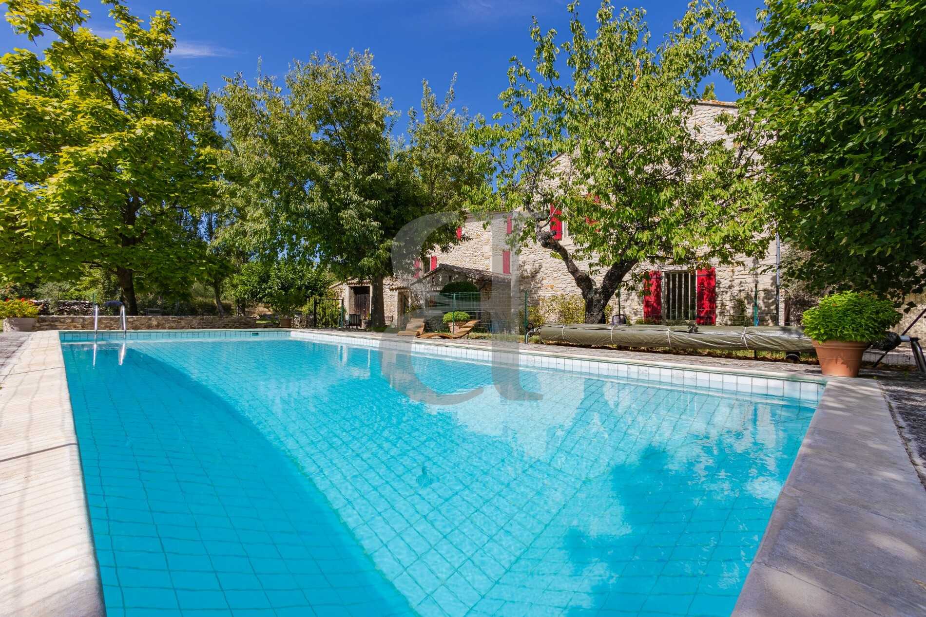 Huis in Valreas, Provence-Alpes-Côte d'Azur 10825972