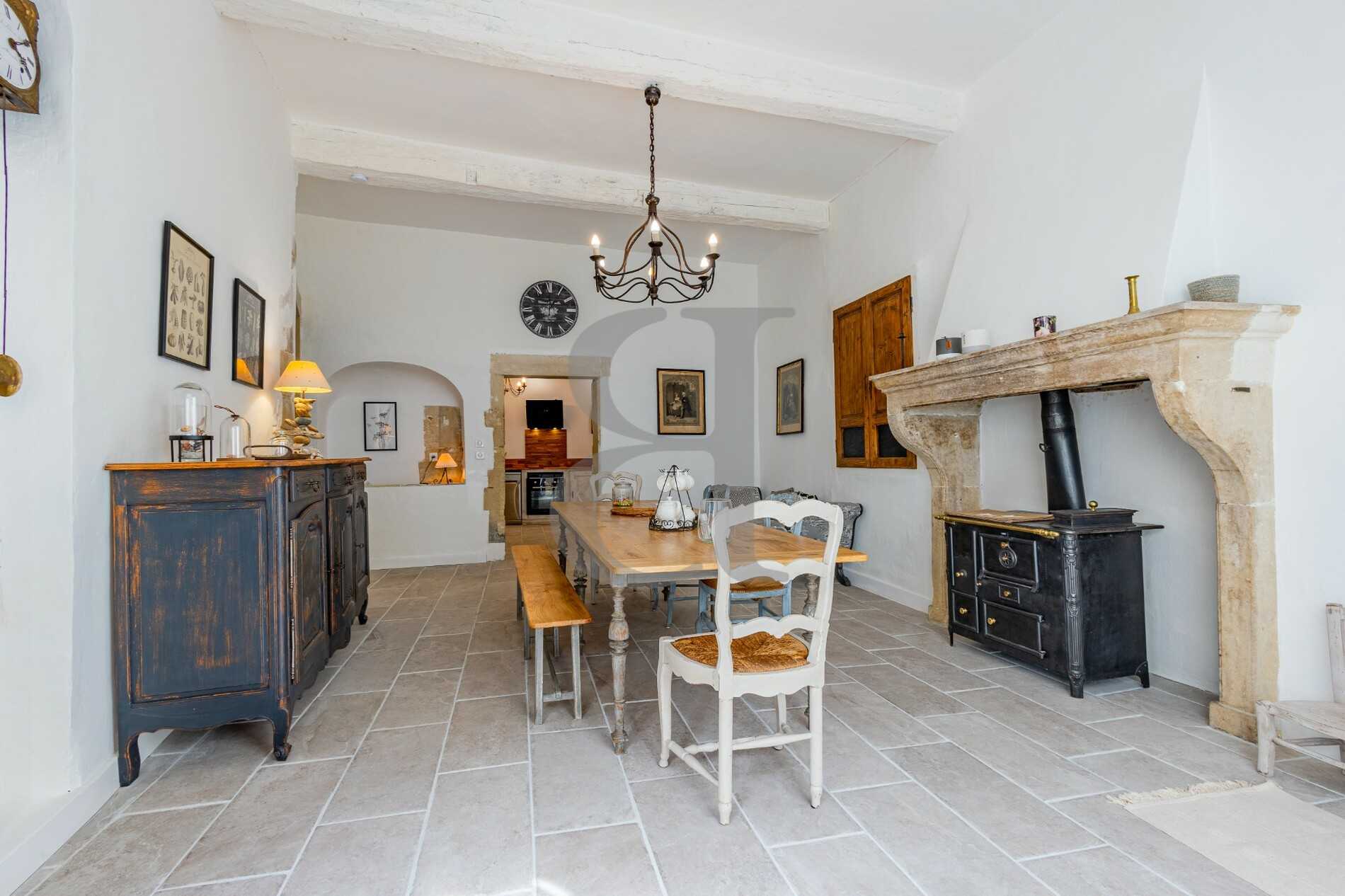 casa no Valréas, Provença-Alpes-Costa Azul 10825997
