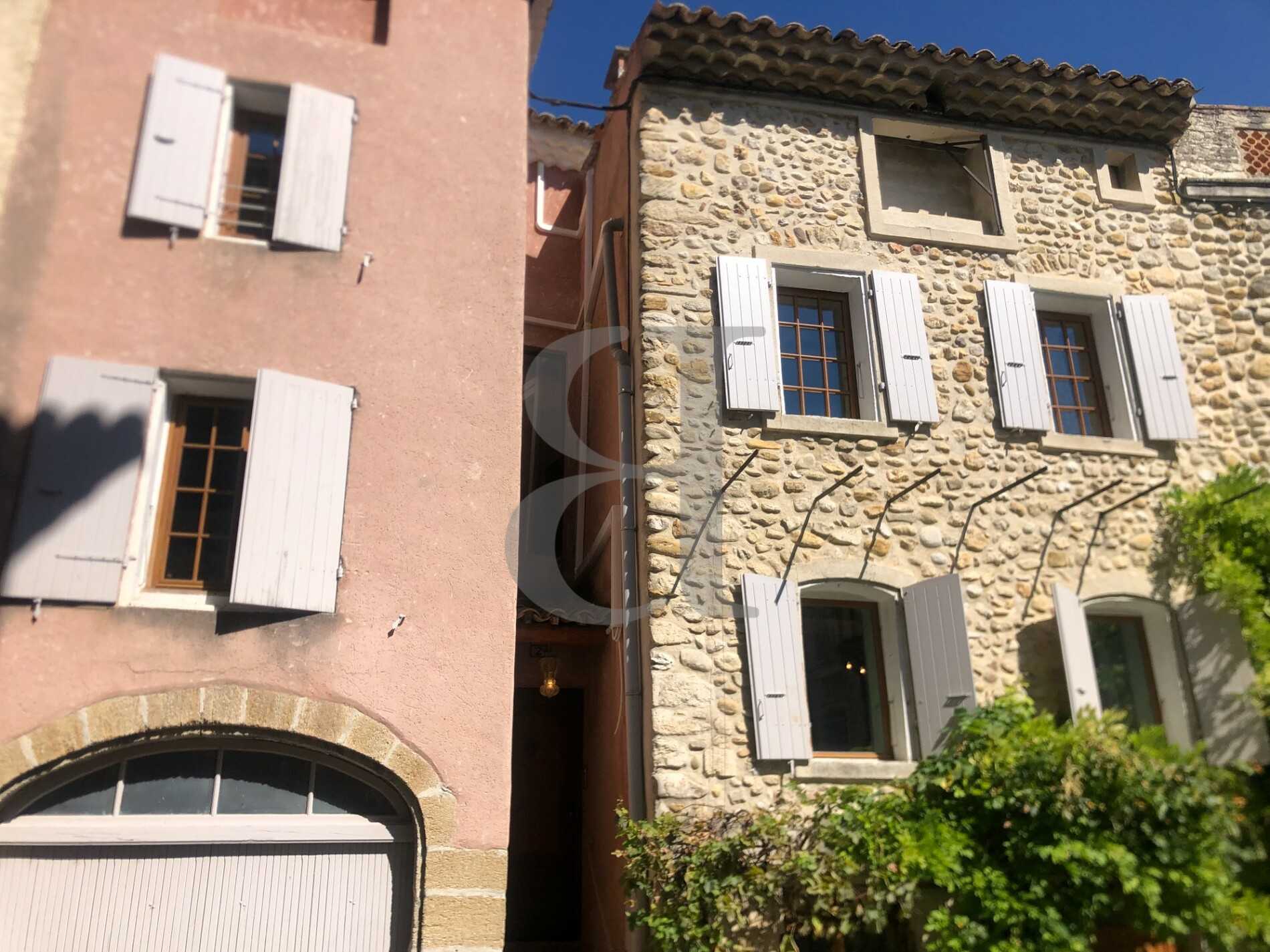 casa en Vinsobres, Auvergne-Rhône-Alpes 10826014