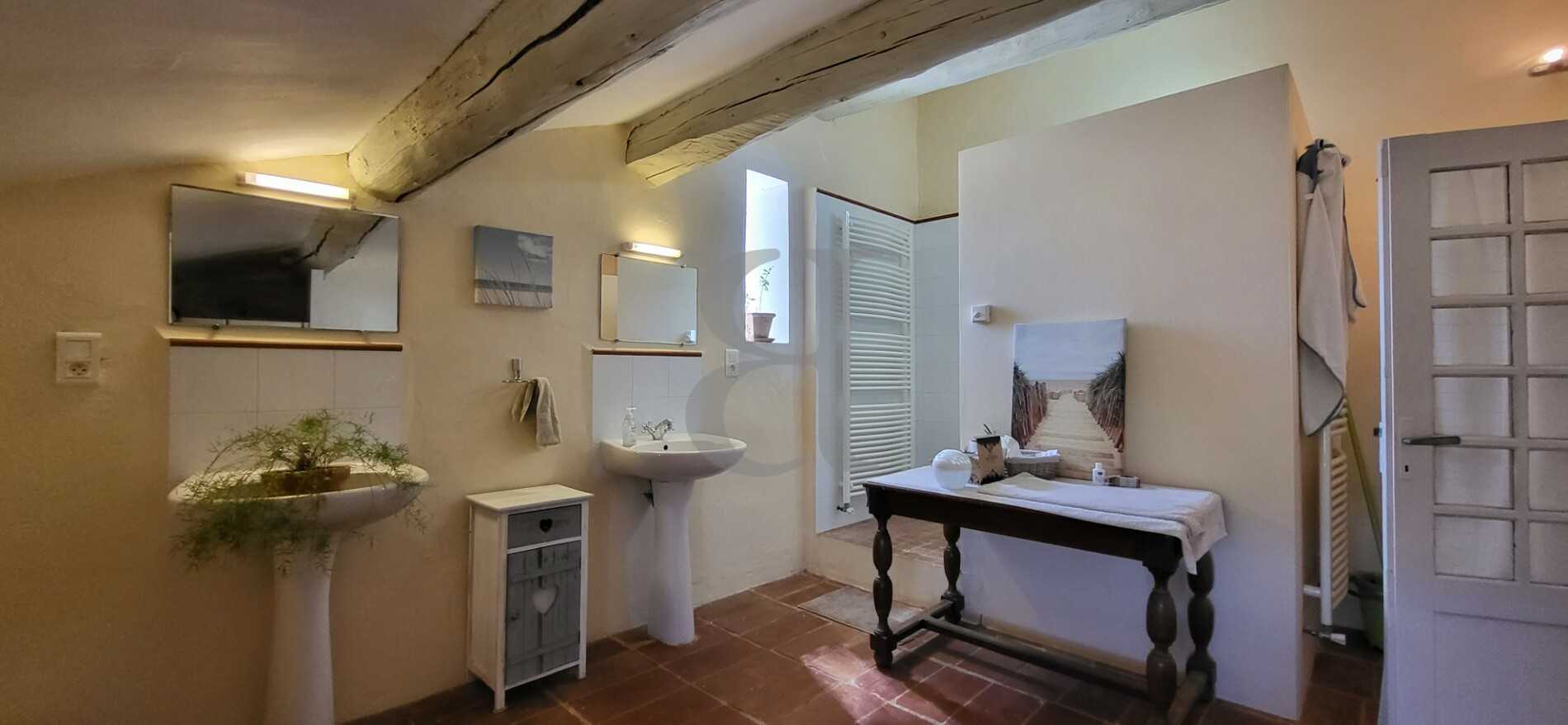 casa en Vacqueyras, Provence-Alpes-Côte d'Azur 10826020