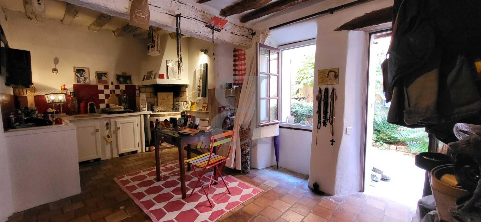 Talo sisään bedoiinit, Provence-Alpes-Cote d'Azur 10826038
