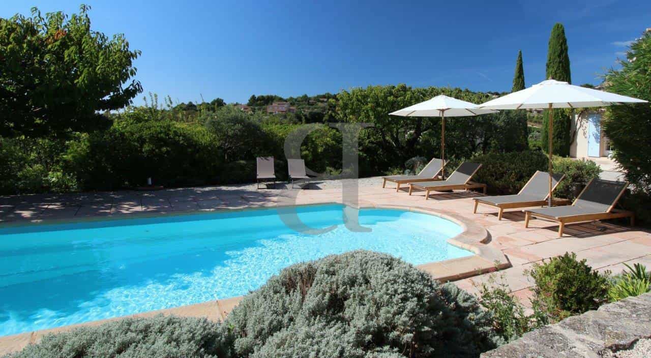 Huis in Bédoin, Provence-Alpes-Côte d'Azur 10826066
