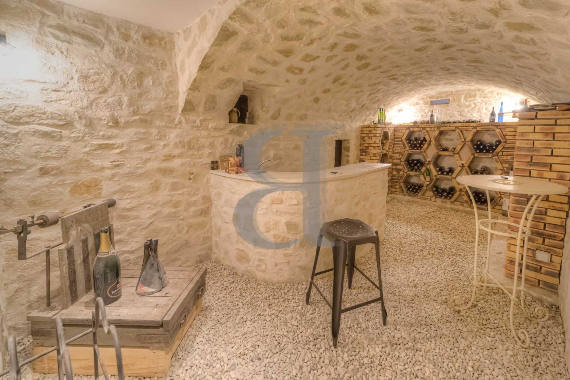 Dom w Alleins, Provence-Alpes-Côte d'Azur 10826286