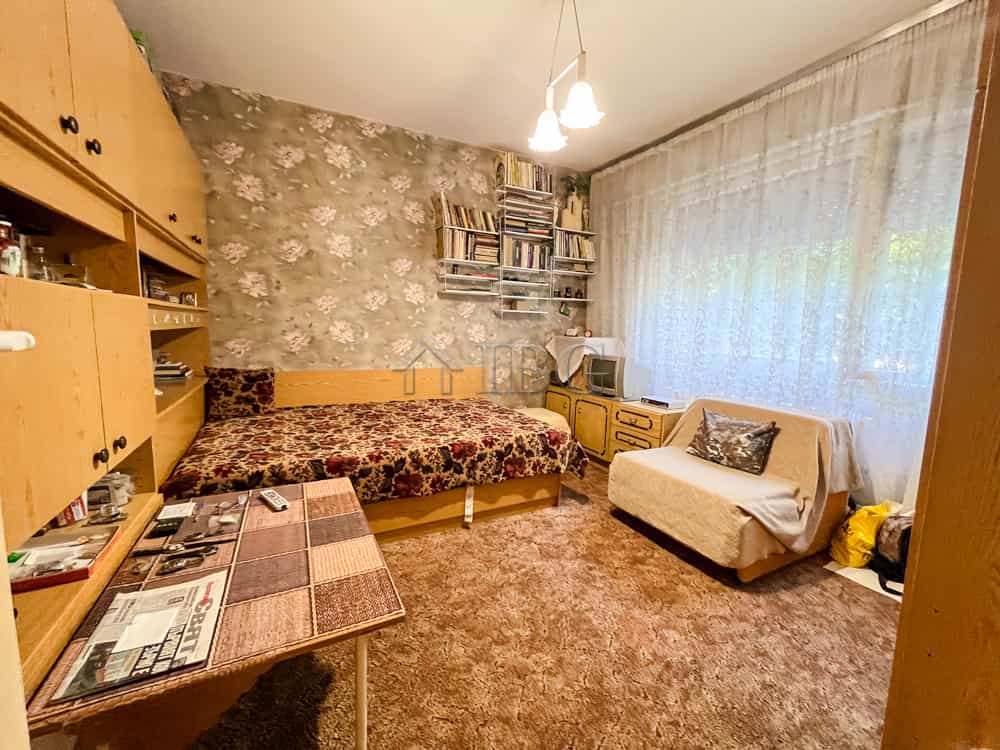 Condominium in Ruse, Ruse 10826315