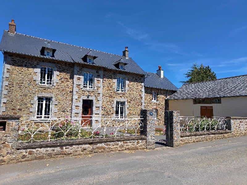 Будинок в Luitré-Dompierre, Brittany 10826515