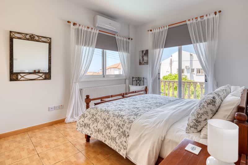 House in Mazotos, Larnaca 10826635
