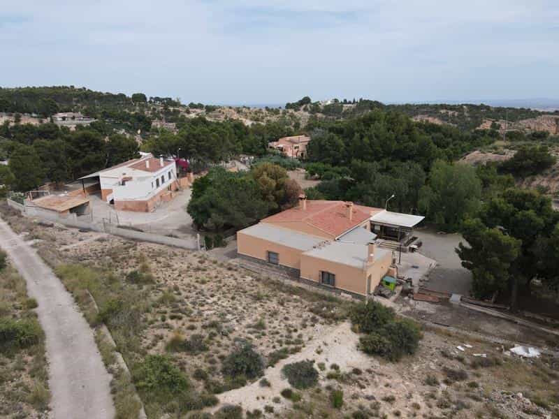 жилой дом в Crevillent, Valencian Community 10826683