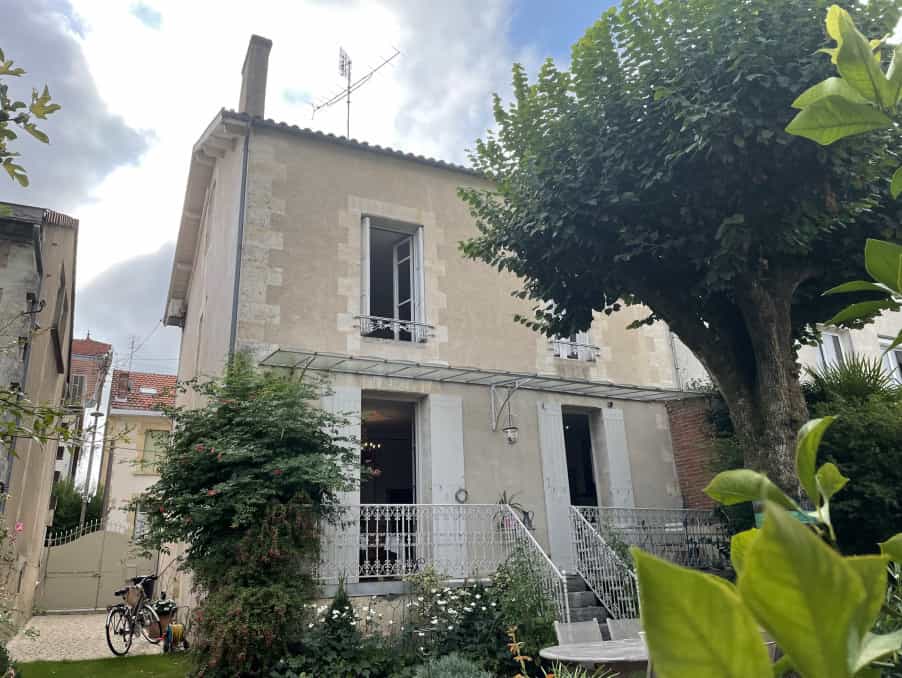 Rumah di Bergerac, Nouvelle-Aquitaine 10827031