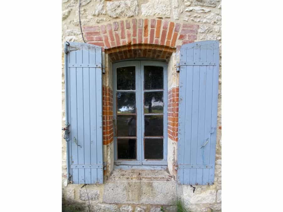 House in Dausse, Nouvelle-Aquitaine 10827098