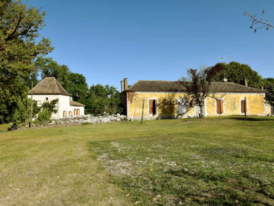 Talo sisään Plaisance, Nouvelle-Aquitaine 10827137