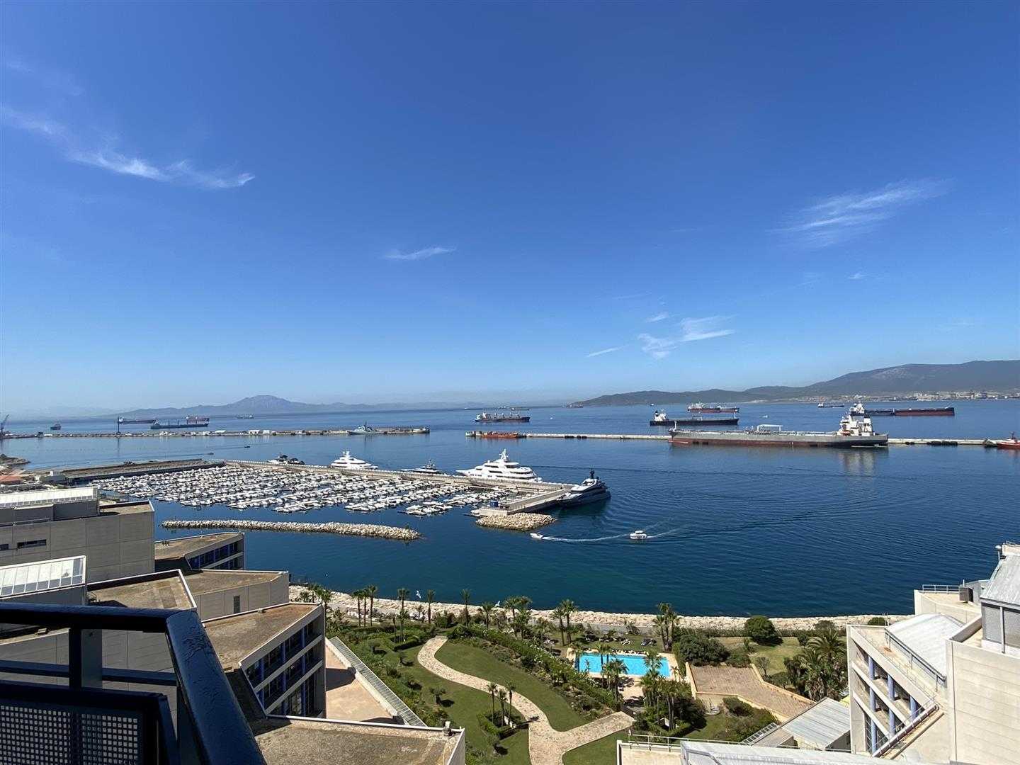 Condominium dans Gibraltar,  10827225