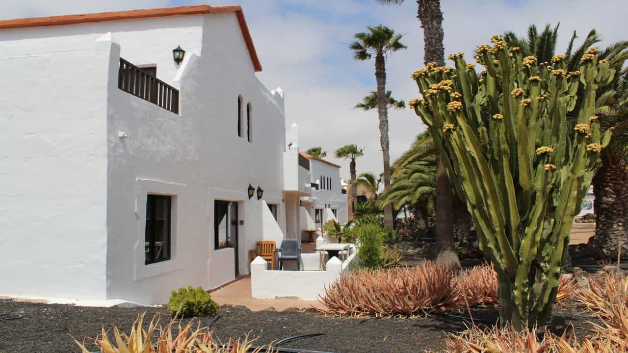 Condominium in La Oliva, Canary Islands 10827278
