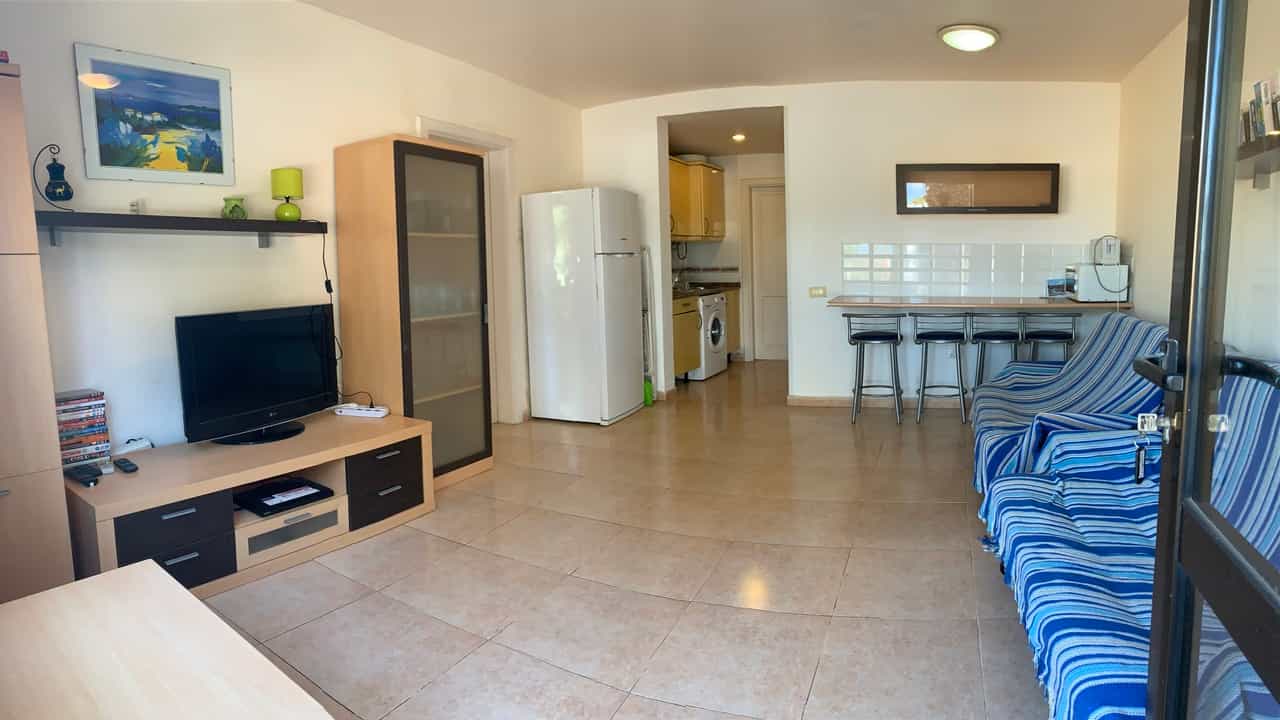 Condominium in Corralejo, Canarias 10827278