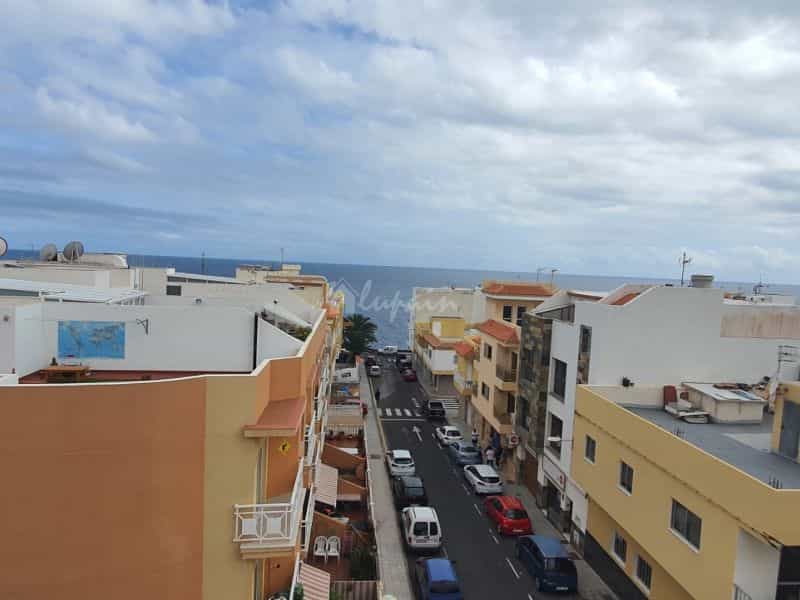Condominium in El Abrigo, Canary Islands 10827451