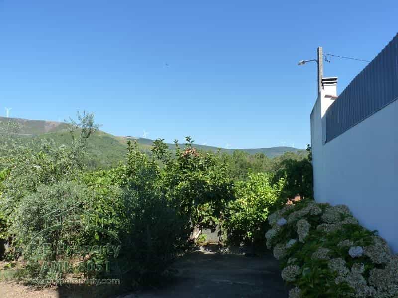 Huis in Castanheira de Pêra, Leiria District 10827579