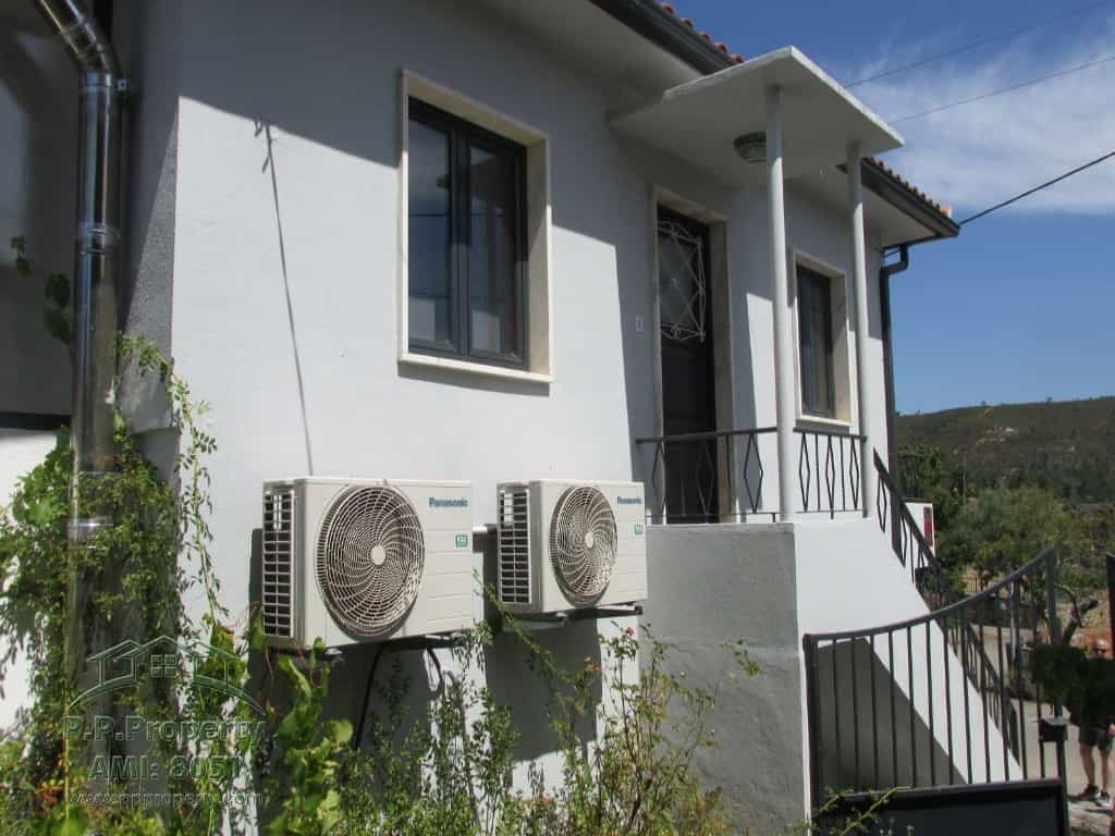 σπίτι σε Lousã, Coimbra District 10827591