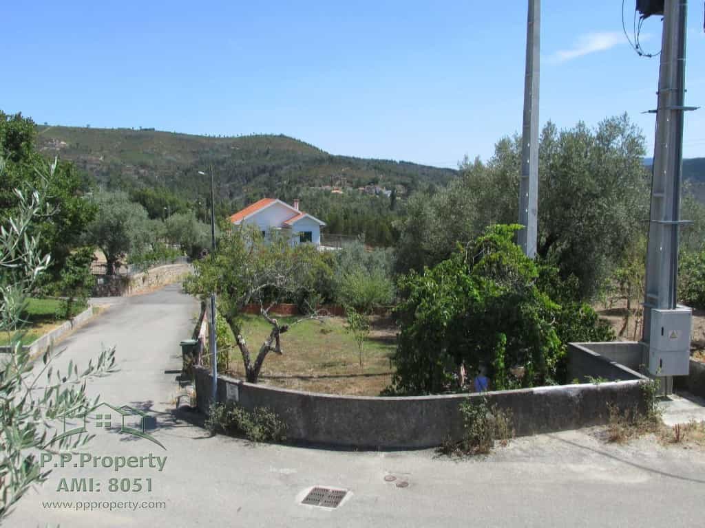 σπίτι σε Lousã, Coimbra District 10827591
