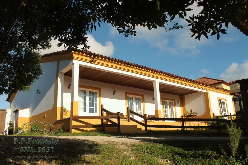 Huis in Caldas da Rainha, Leiria 10827592