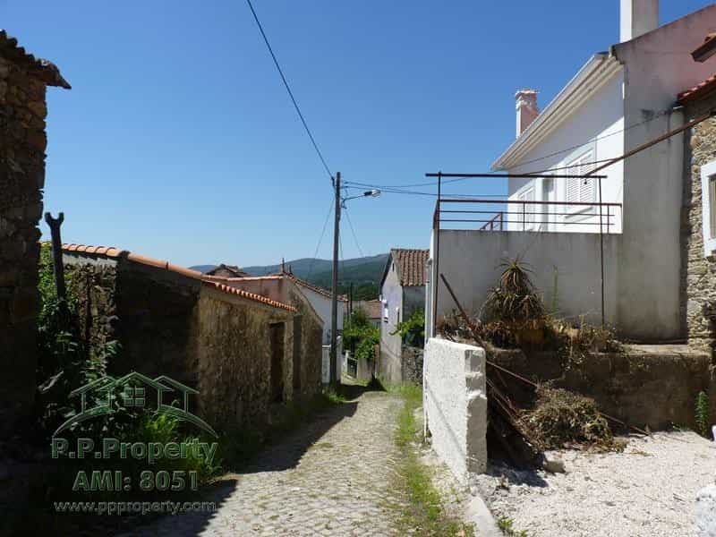 Haus im Castanheira de Pêra, Leiria District 10827602