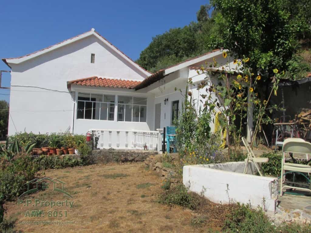 Rumah di Miranda do Corvo, Coimbra District 10827607