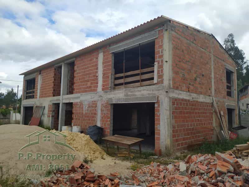 House in Vila Nova de Ourem, Santarem 10827627
