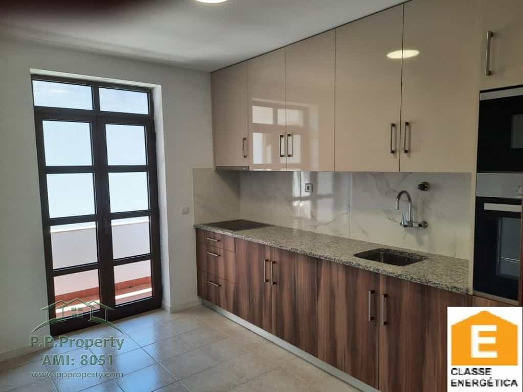 Condominium in Ansiao, Leiria 10827658