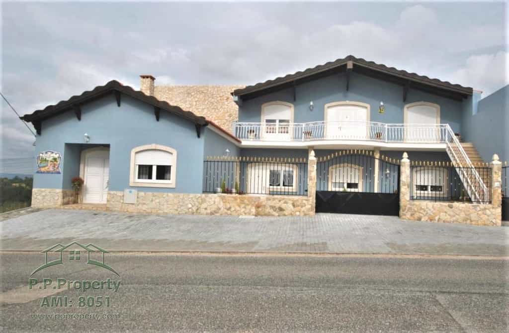 House in Pinhal, Leiria 10827661