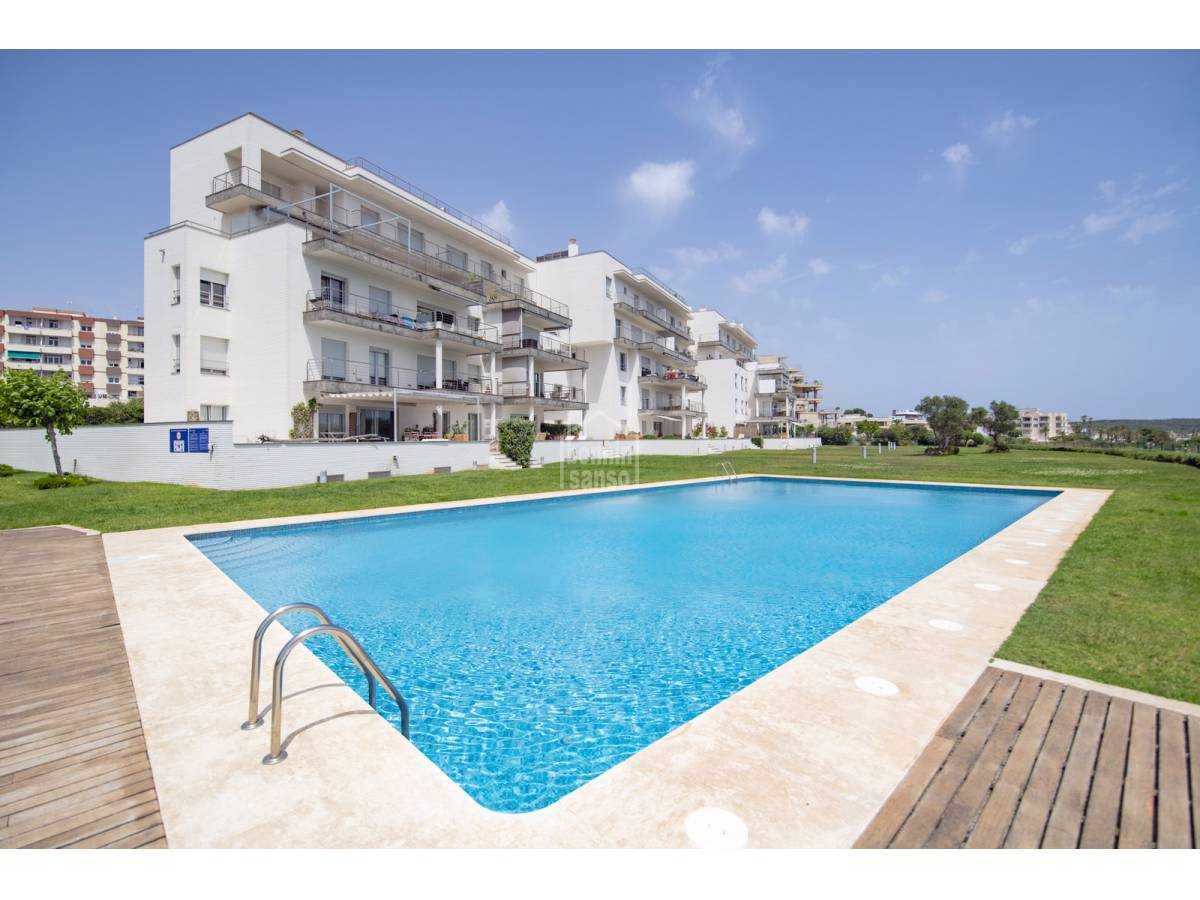Condominium in Mahon, Balearic Islands 10827722