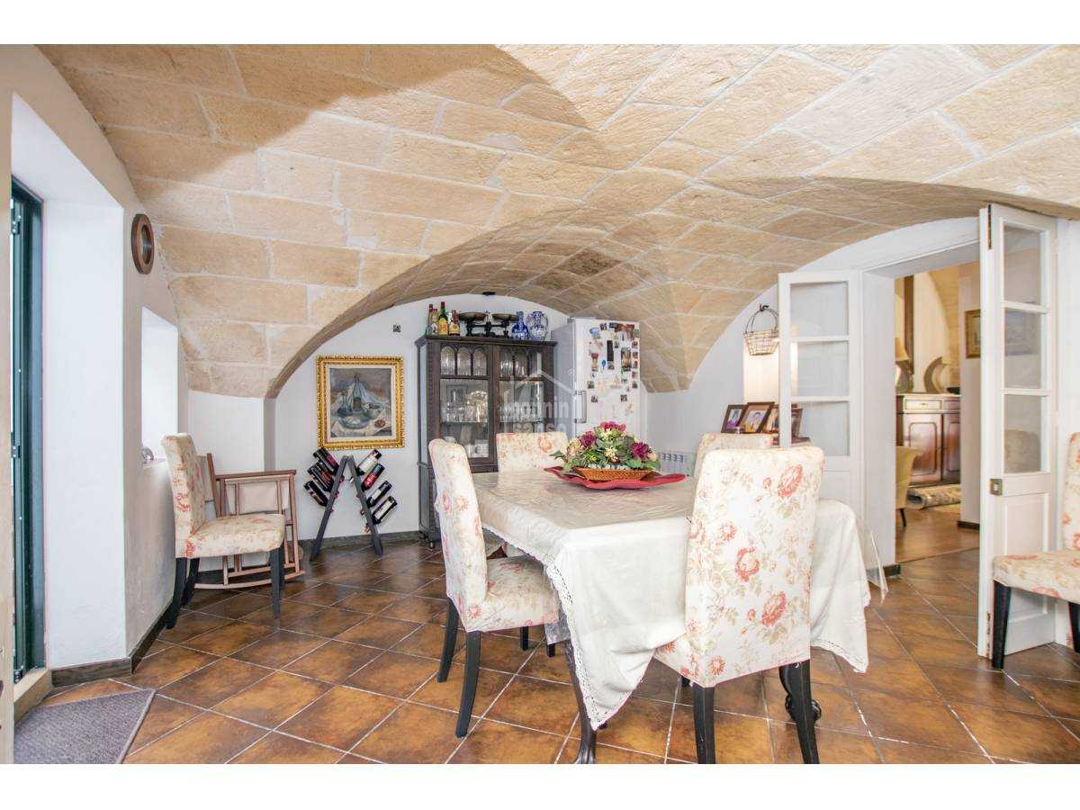 Dom w Ciutadella de Menorca, Illes Balears 10827729