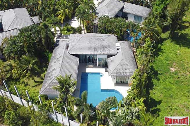 Huis in Ban Choeng Thale, Phuket 10827784
