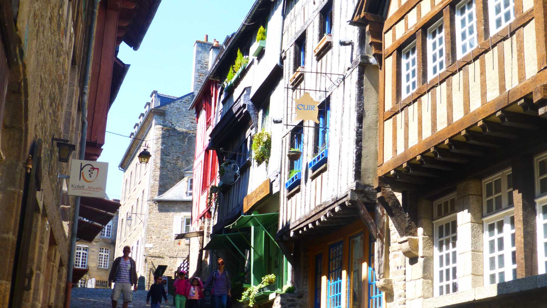 House in Dinan, Brittany 10827785