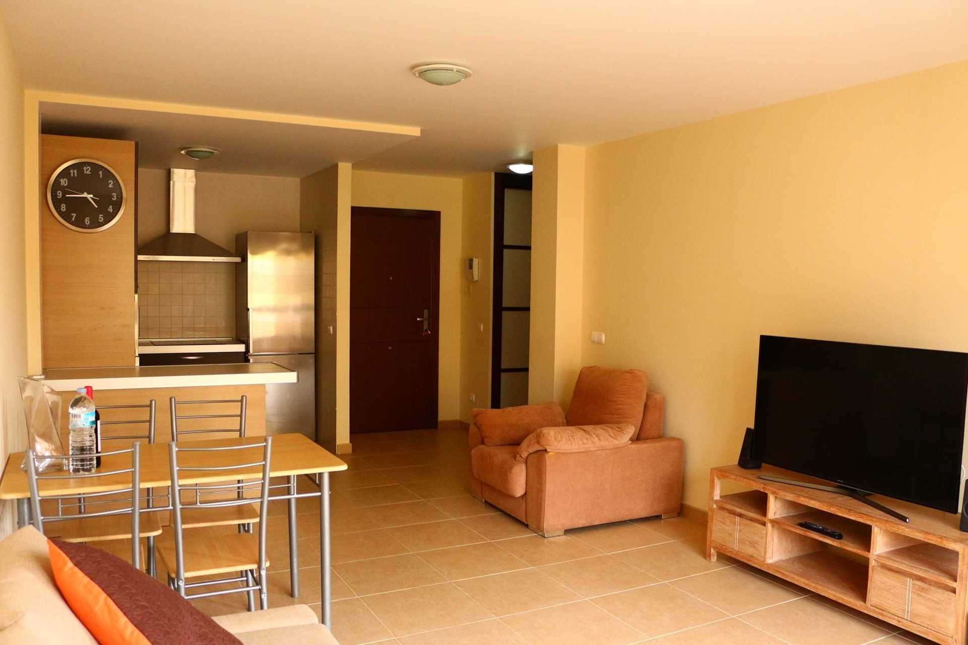 Condominium in Arona, Canarias 10827914