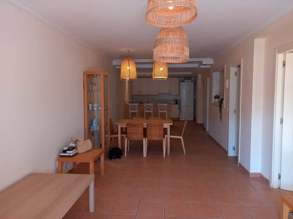 Condominium in La Tejita, Canarias 10827920