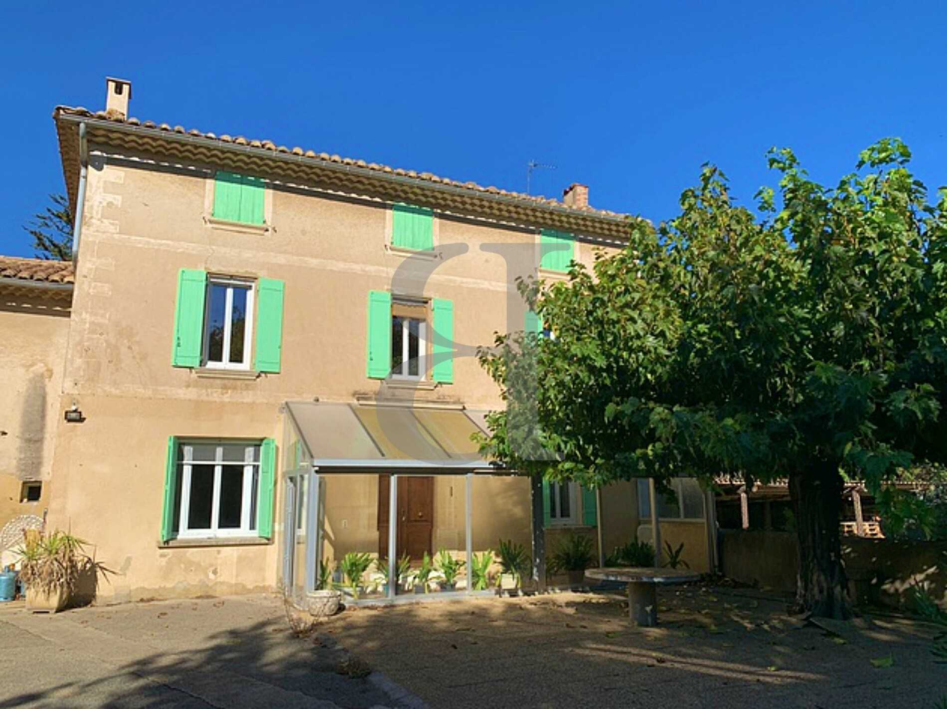 Hus i Vaison-la-Romaine, Provence-Alpes-Cote d'Azur 10827985