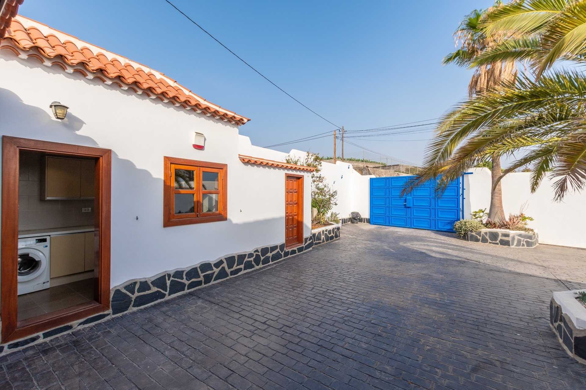Hus i Puerto de Santiago, Canary Islands 10827994