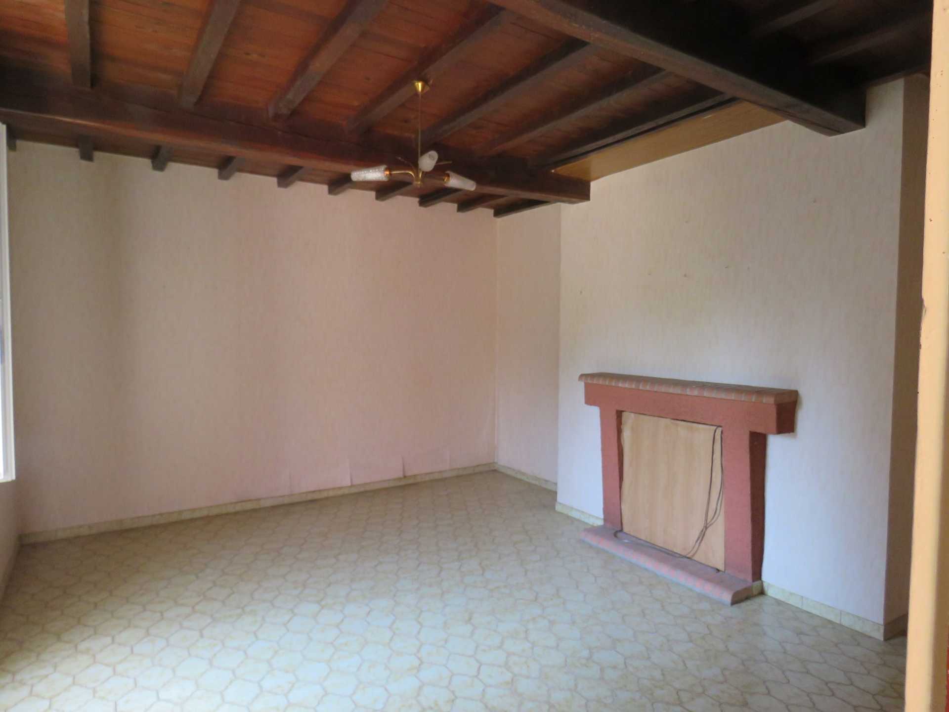 Huis in Castelnau-Magnoac, Occitanie 10828080