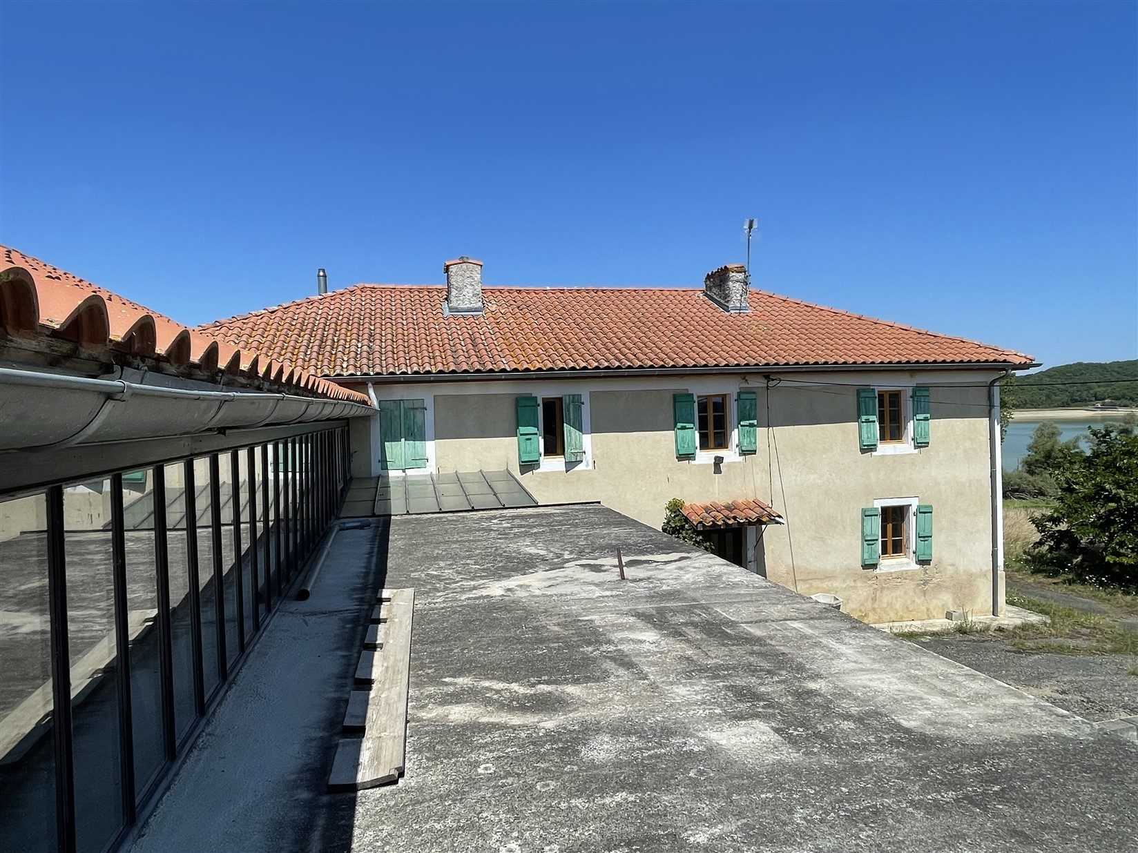 Condominium in Masseube, Occitanie 10828139