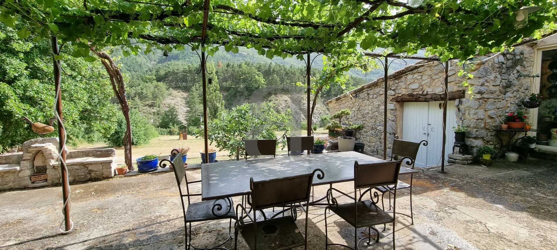 Haus im Sisteron, Provence-Alpes-Côte d'Azur 10828154