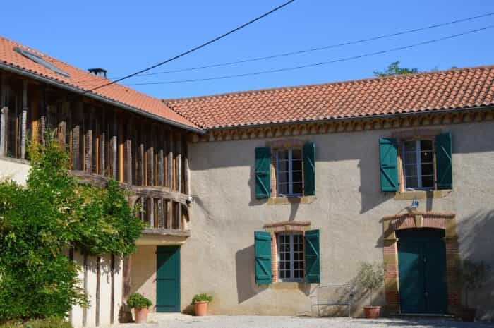 Rumah di Castelnau-Magnoac, Oksitanie 10828160