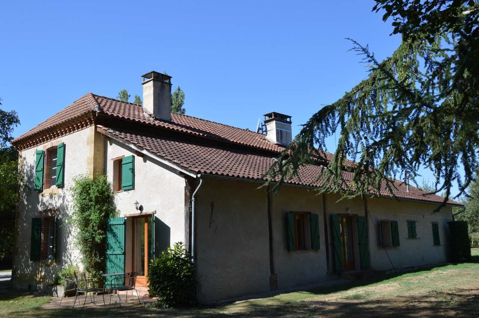 жилой дом в Castelnau-Magnoac, Occitanie 10828160