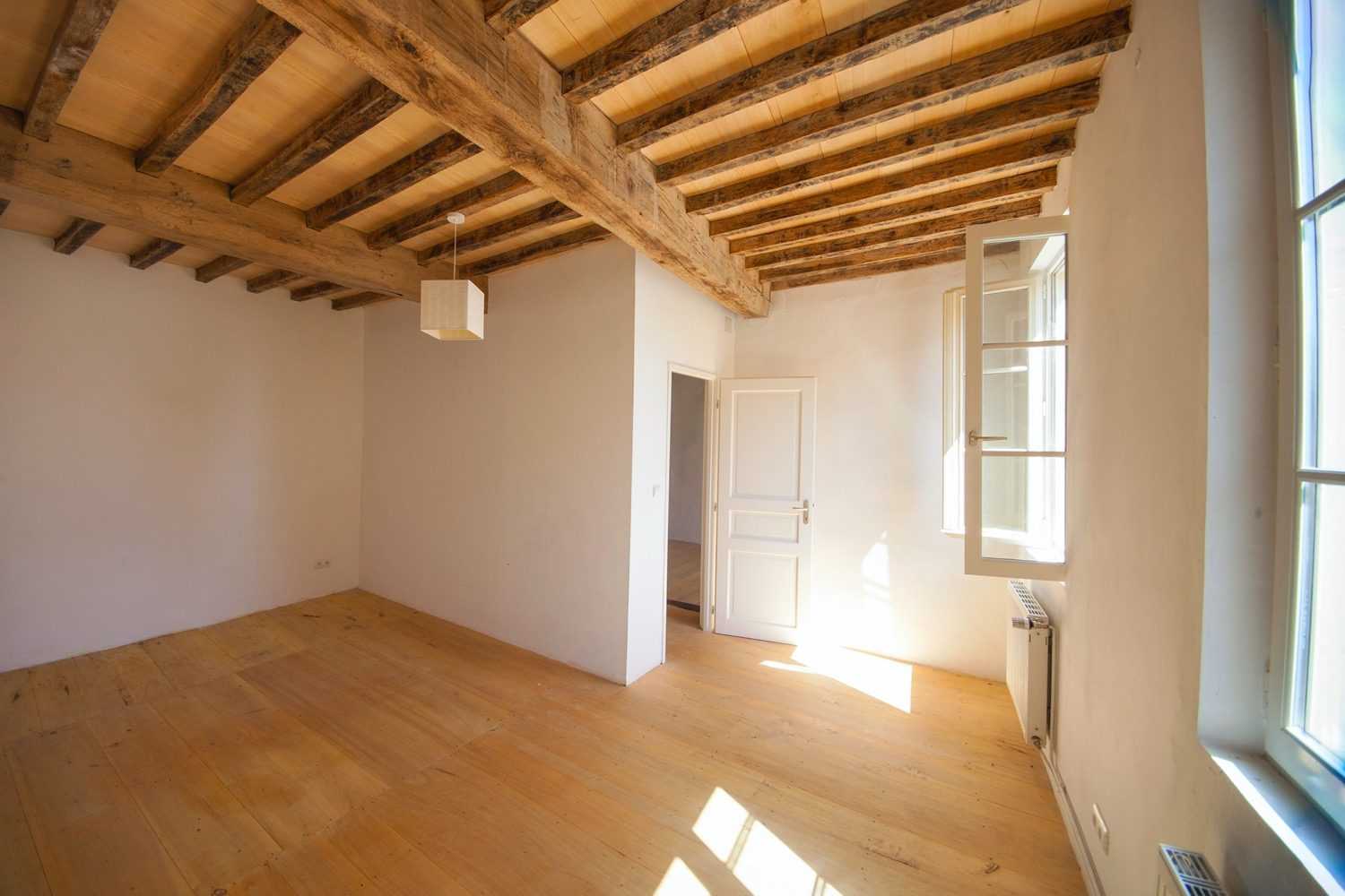 Dom w Castelnau-Magnoac, Occitanie 10828215