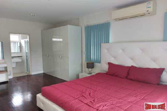 House in Chalong, Phuket 10828323