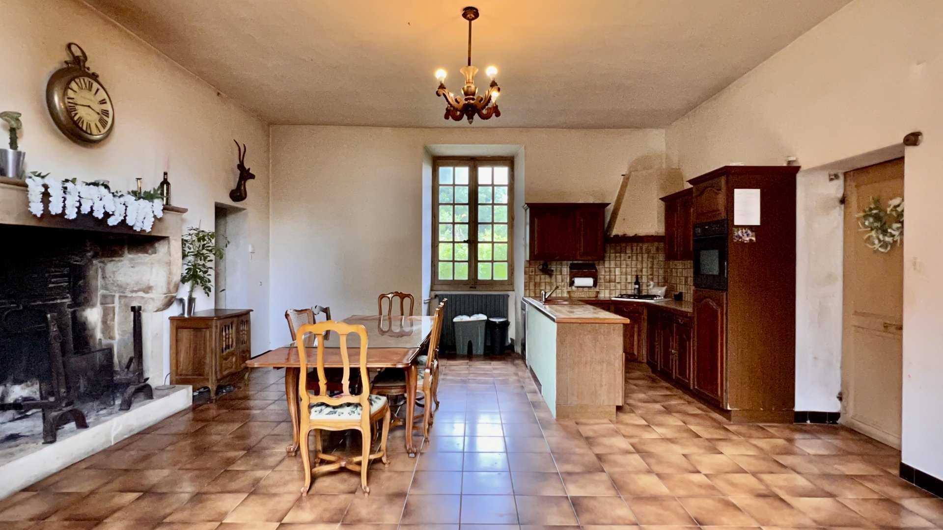 Casa nel Antigny, Nouvelle-Aquitaine 10828345