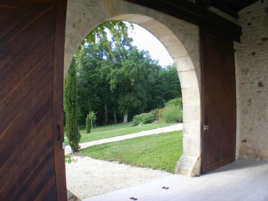 casa en Montagnac-sur-Lède, Nouvelle-Aquitaine 10828418